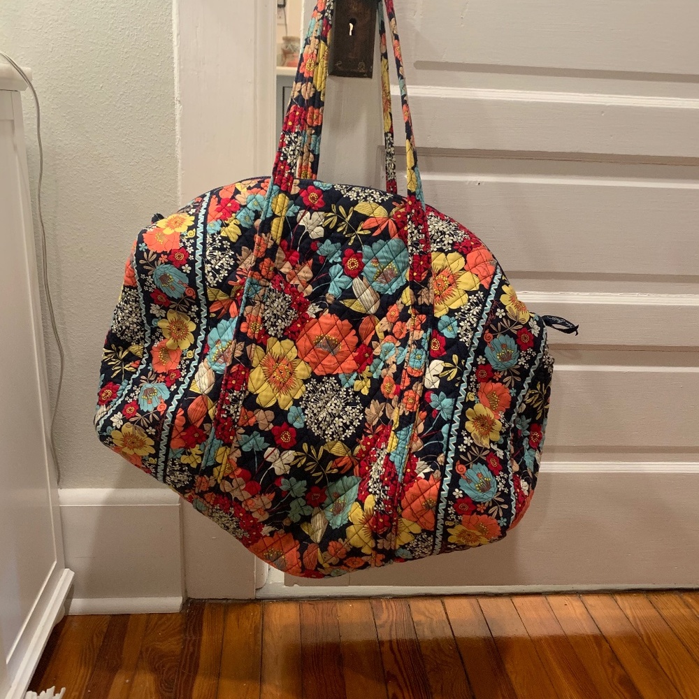 FINAL PRICE Vera Bradley- Large Duffle Bag